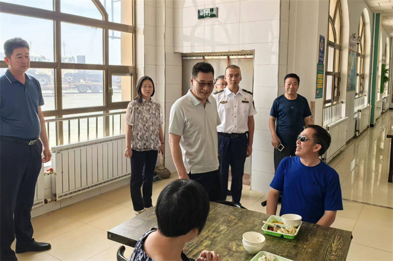 女人与公狍交酡女免费