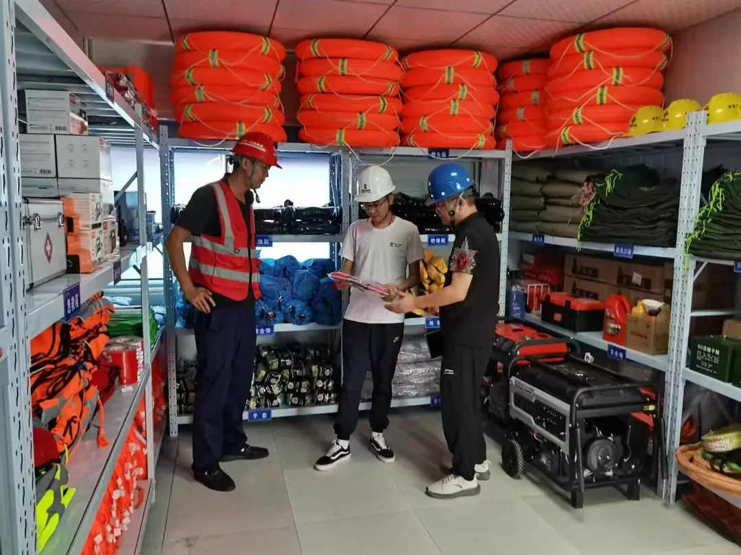 女人与公狍交酡女免费