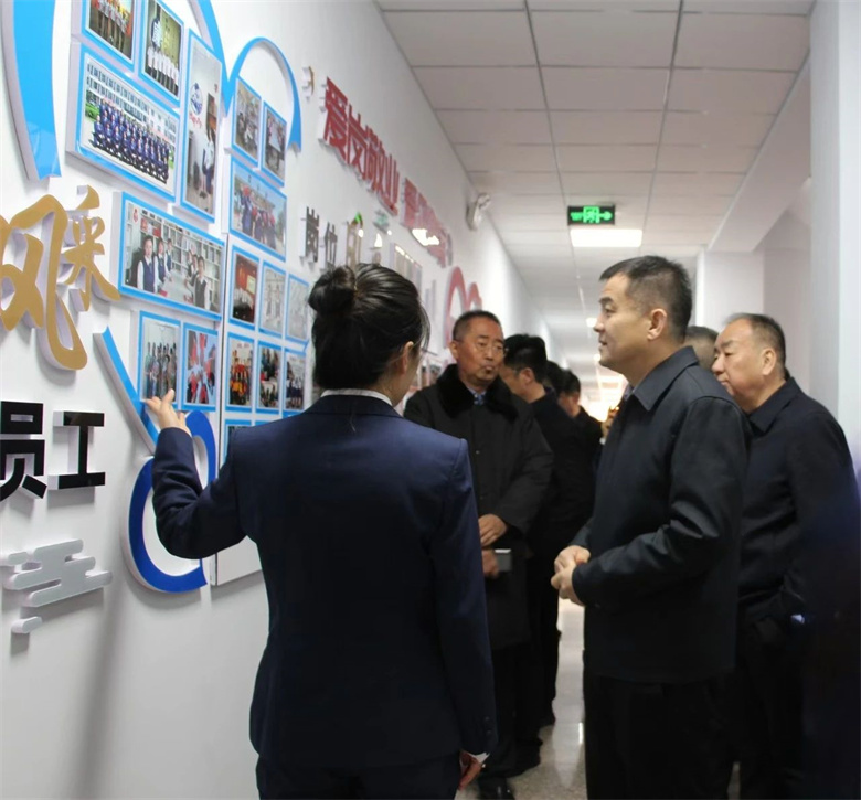 女人与公狍交酡女免费