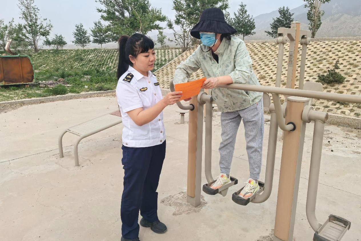 女人与公狍交酡女免费