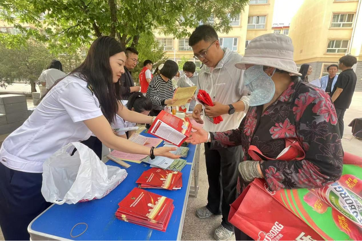 女人与公狍交酡女免费