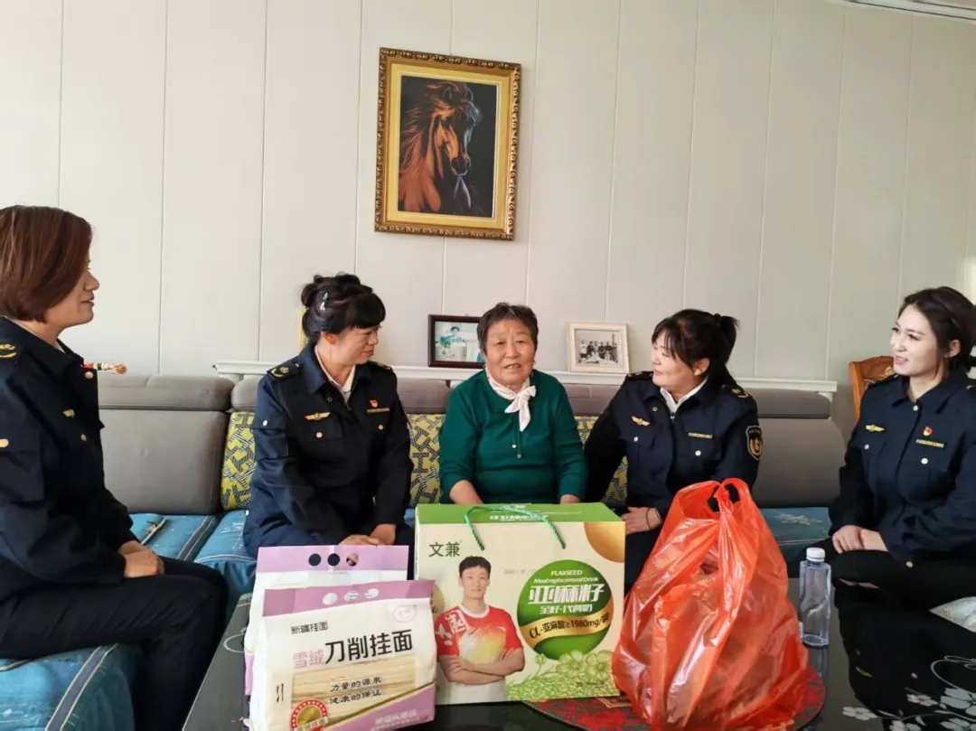 女人与公狍交酡女免费