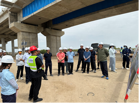 女人与公狍交酡女免费