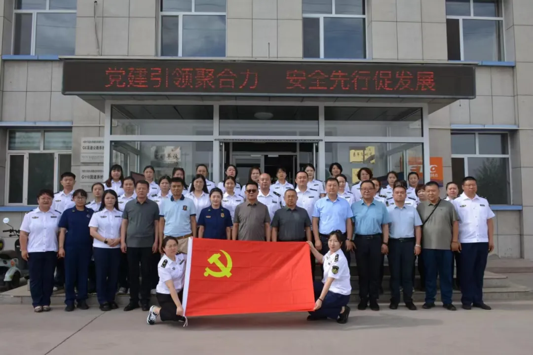 女人与公狍交酡女免费