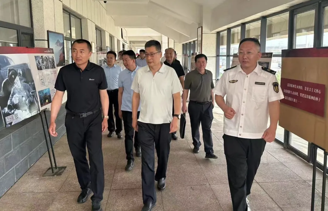 女人与公狍交酡女免费