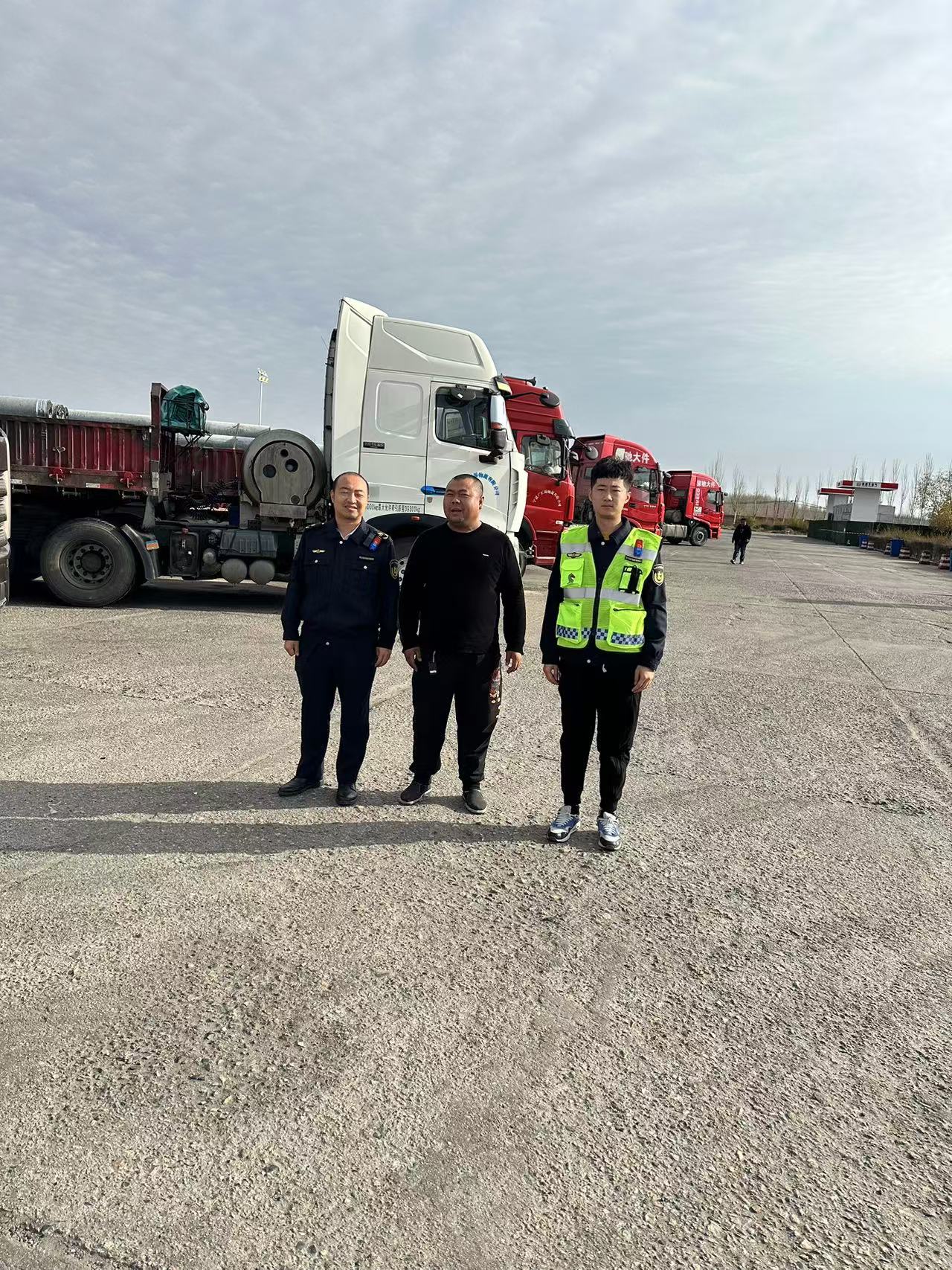 女人与公狍交酡女免费