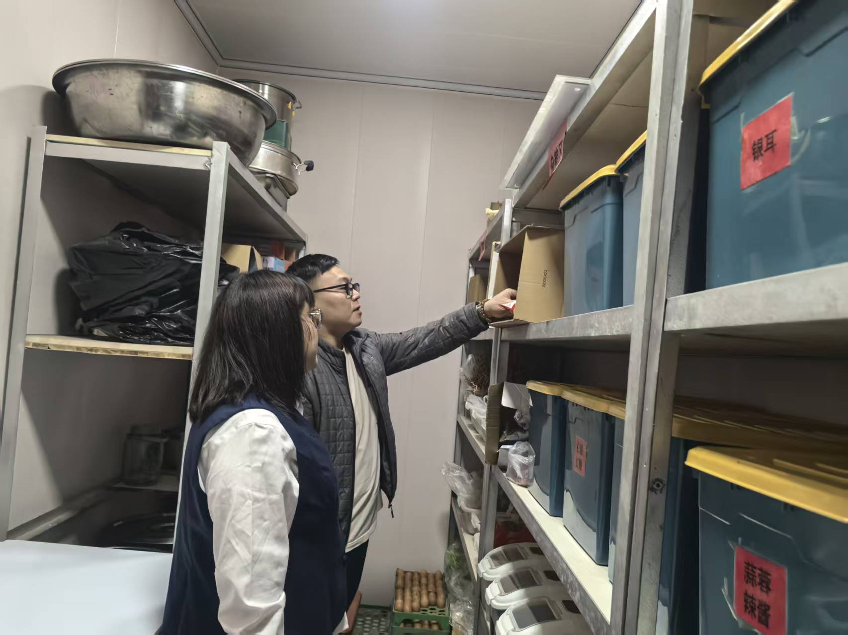 女人与公狍交酡女免费