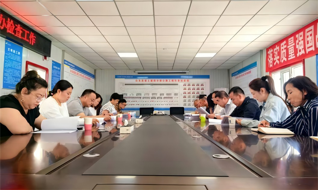 女人与公狍交酡女免费