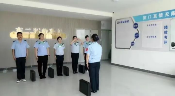 女人与公狍交酡女免费