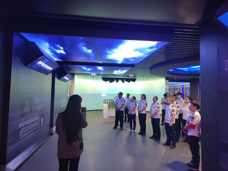 女人与公狍交酡女免费