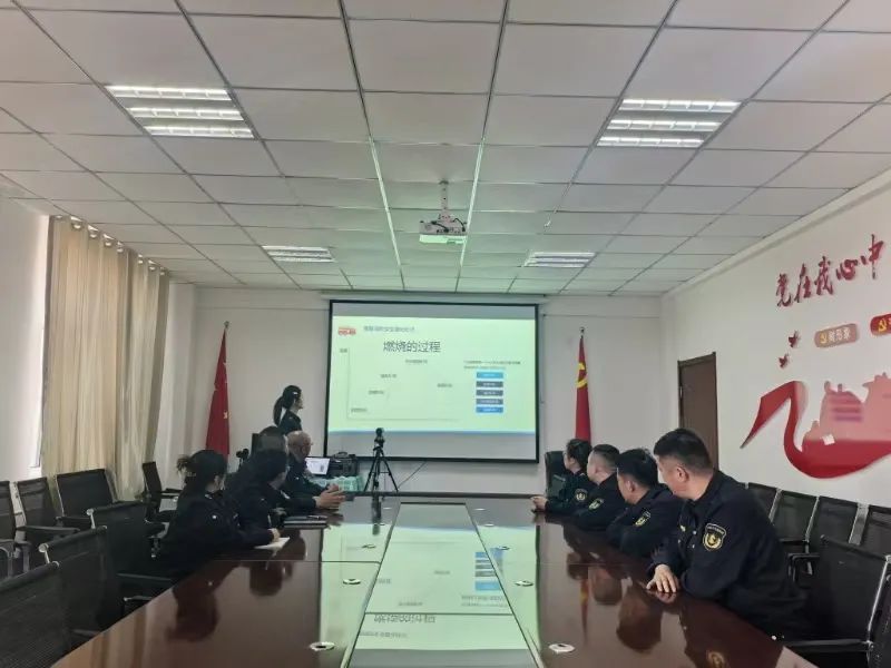 女人与公狍交酡女免费