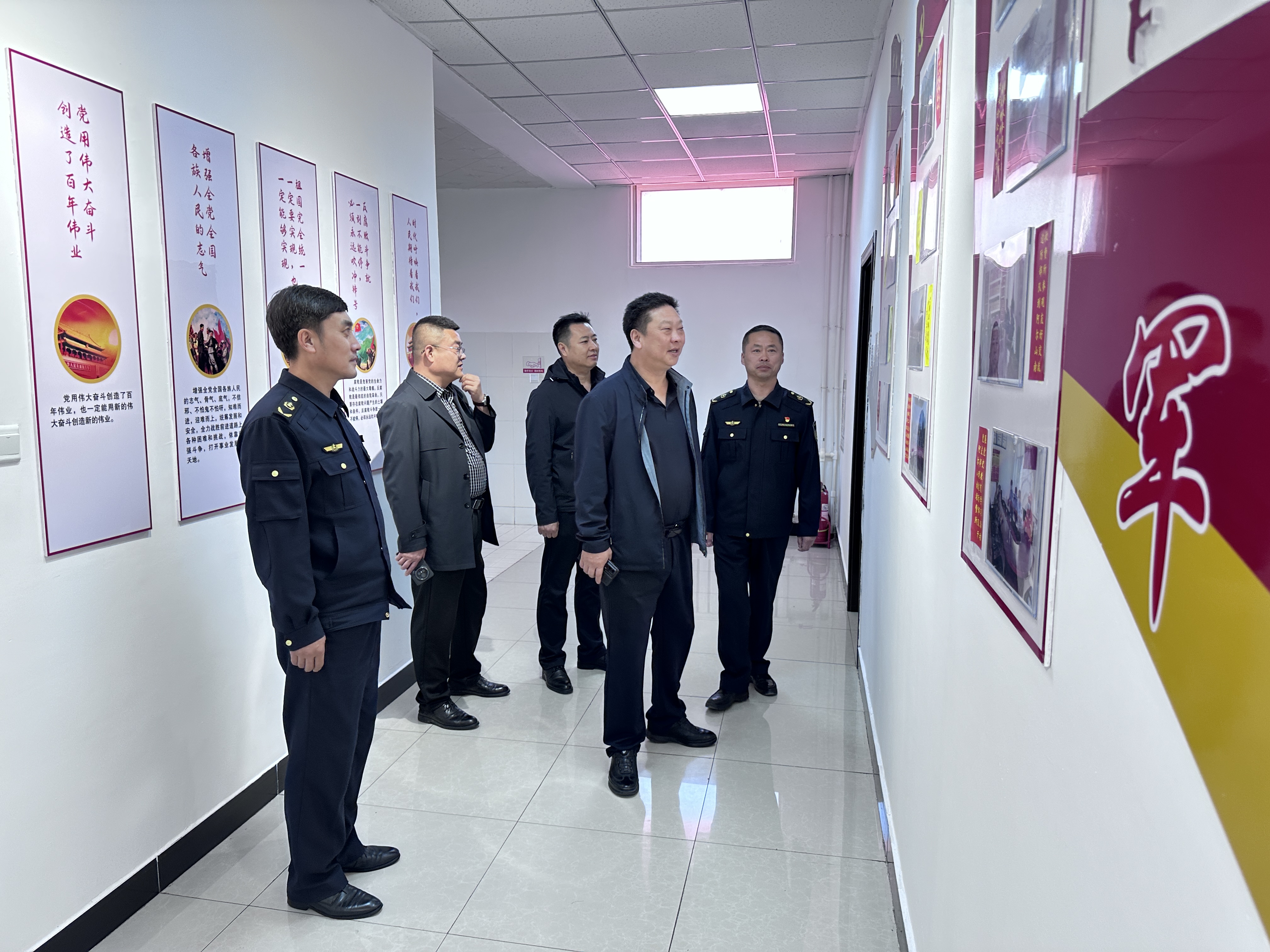 女人与公狍交酡女免费