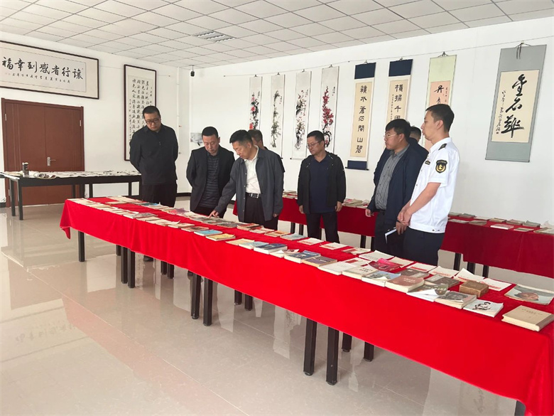 女人与公狍交酡女免费