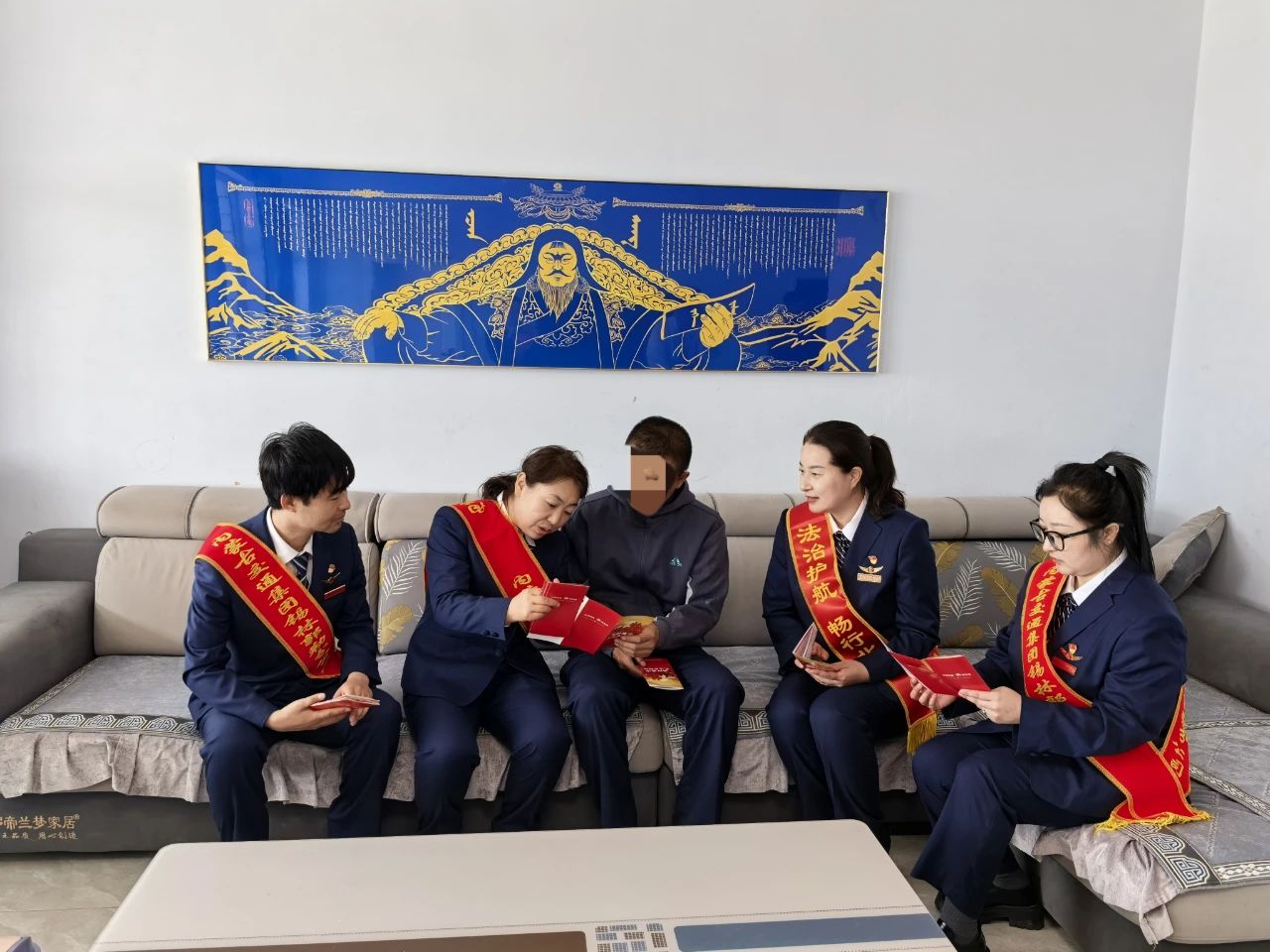 女人与公狍交酡女免费