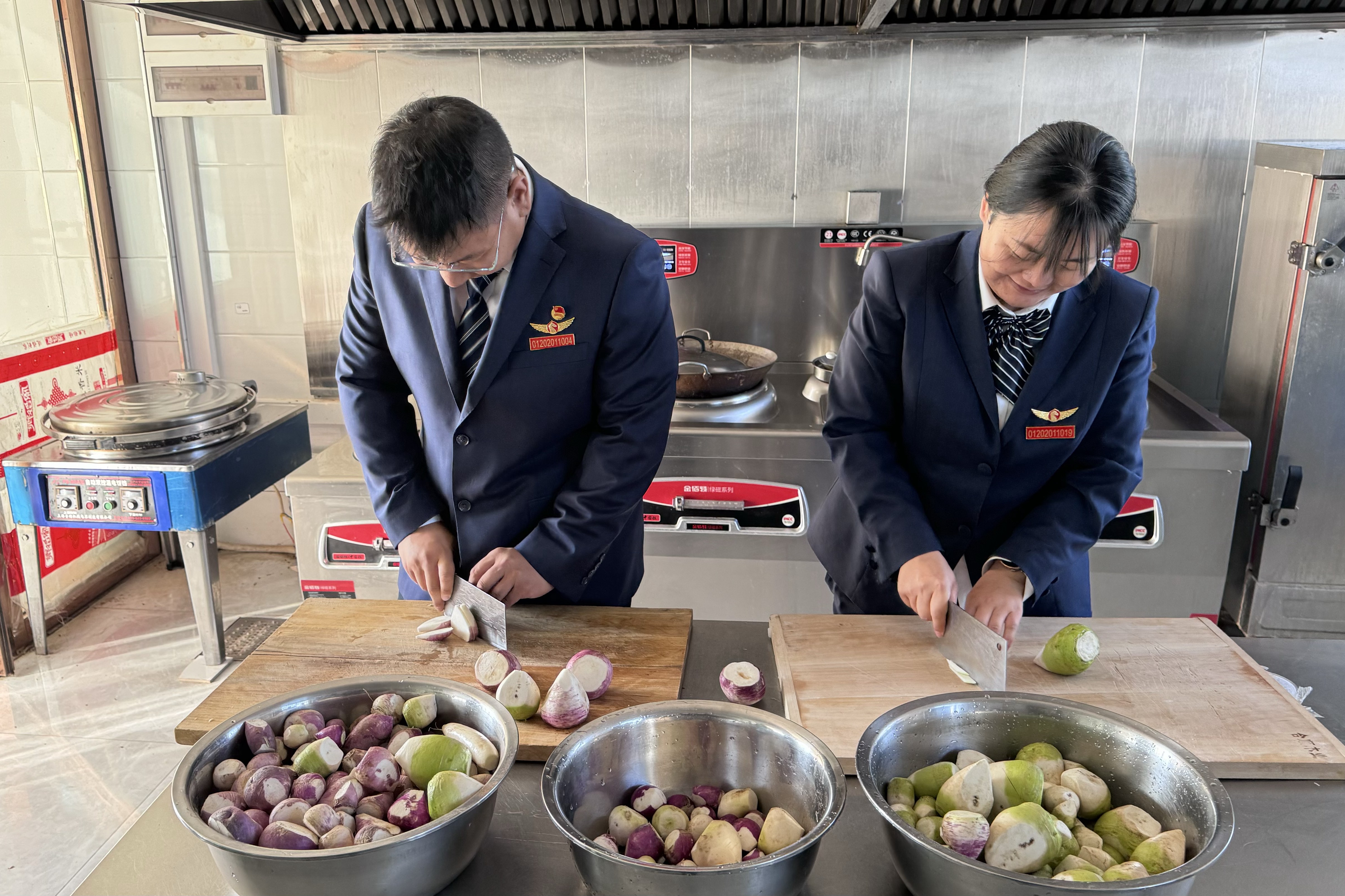 女人与公狍交酡女免费