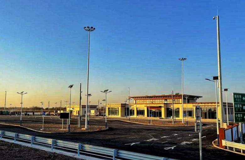 女人与公狍交酡女免费