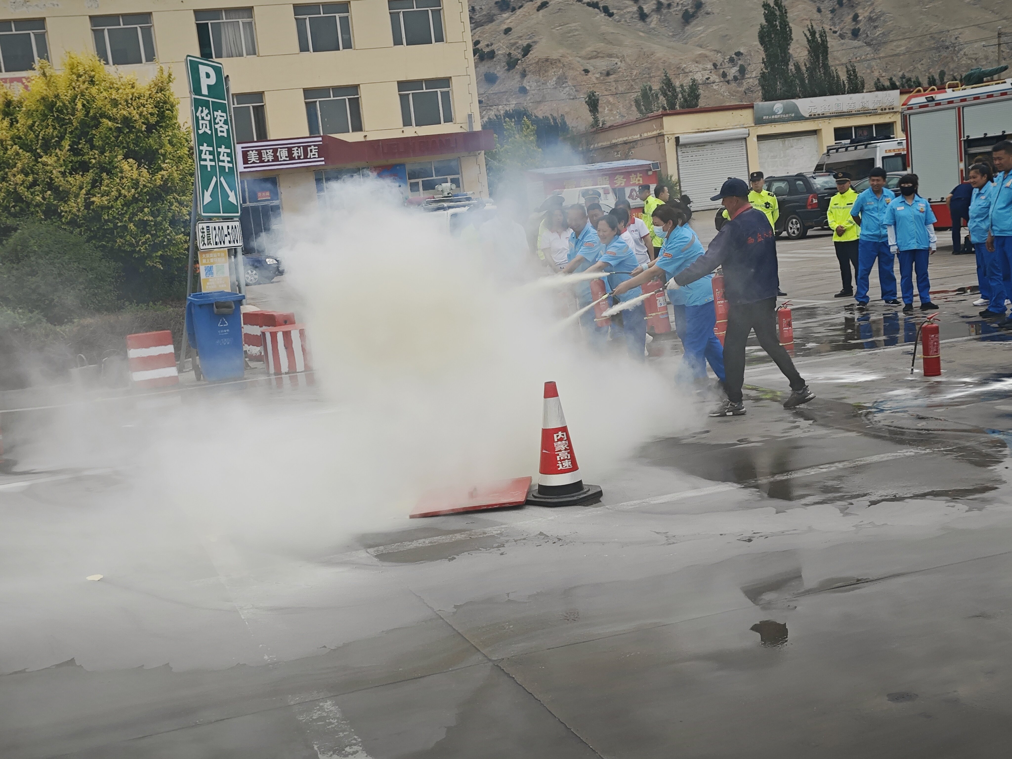 女人与公狍交酡女免费