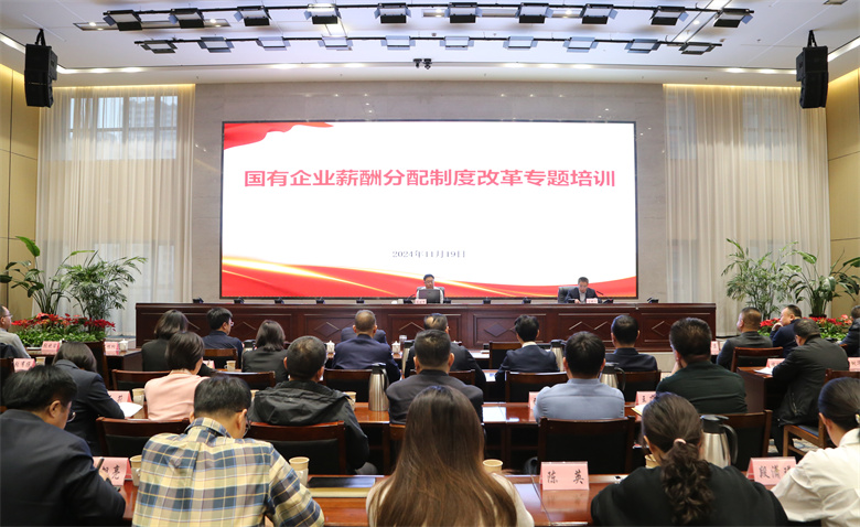 女人与公狍交酡女免费