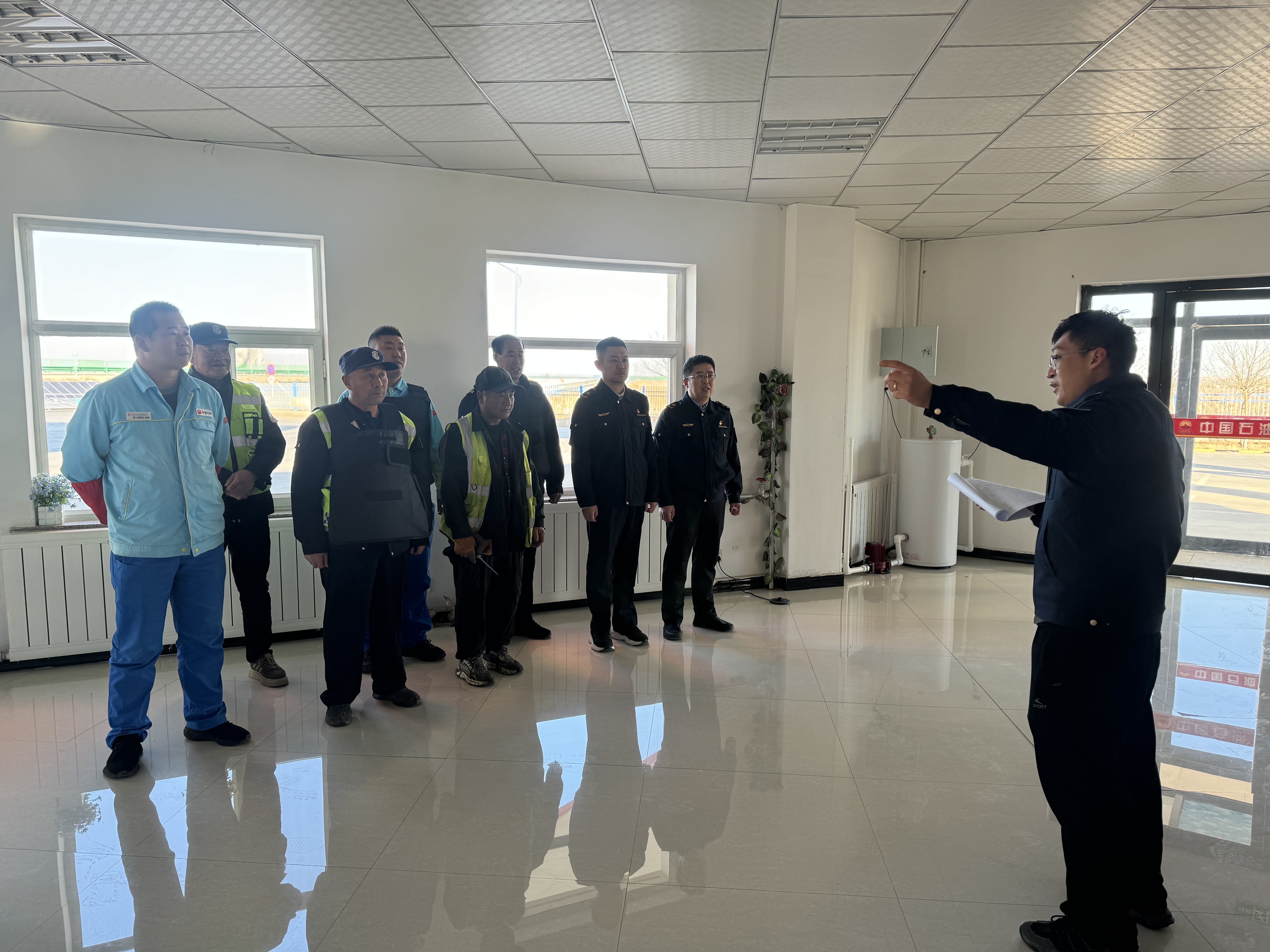 女人与公狍交酡女免费