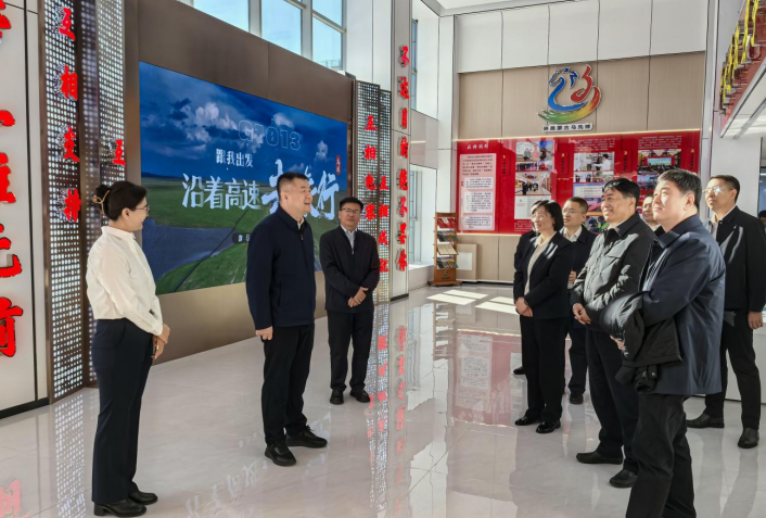 女人与公狍交酡女免费