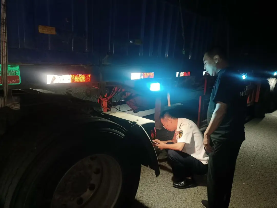 女人与公狍交酡女免费