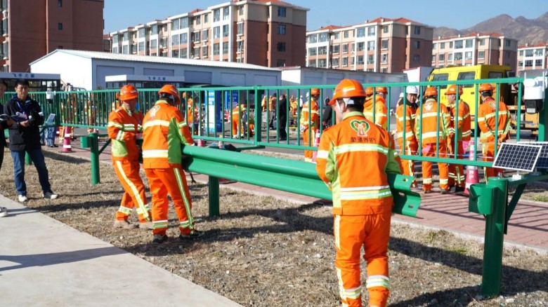 女人与公狍交酡女免费