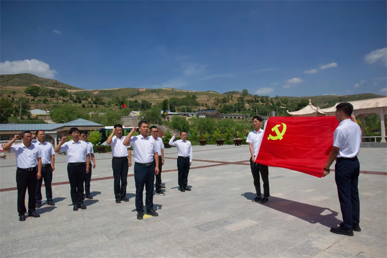 女人与公狍交酡女免费