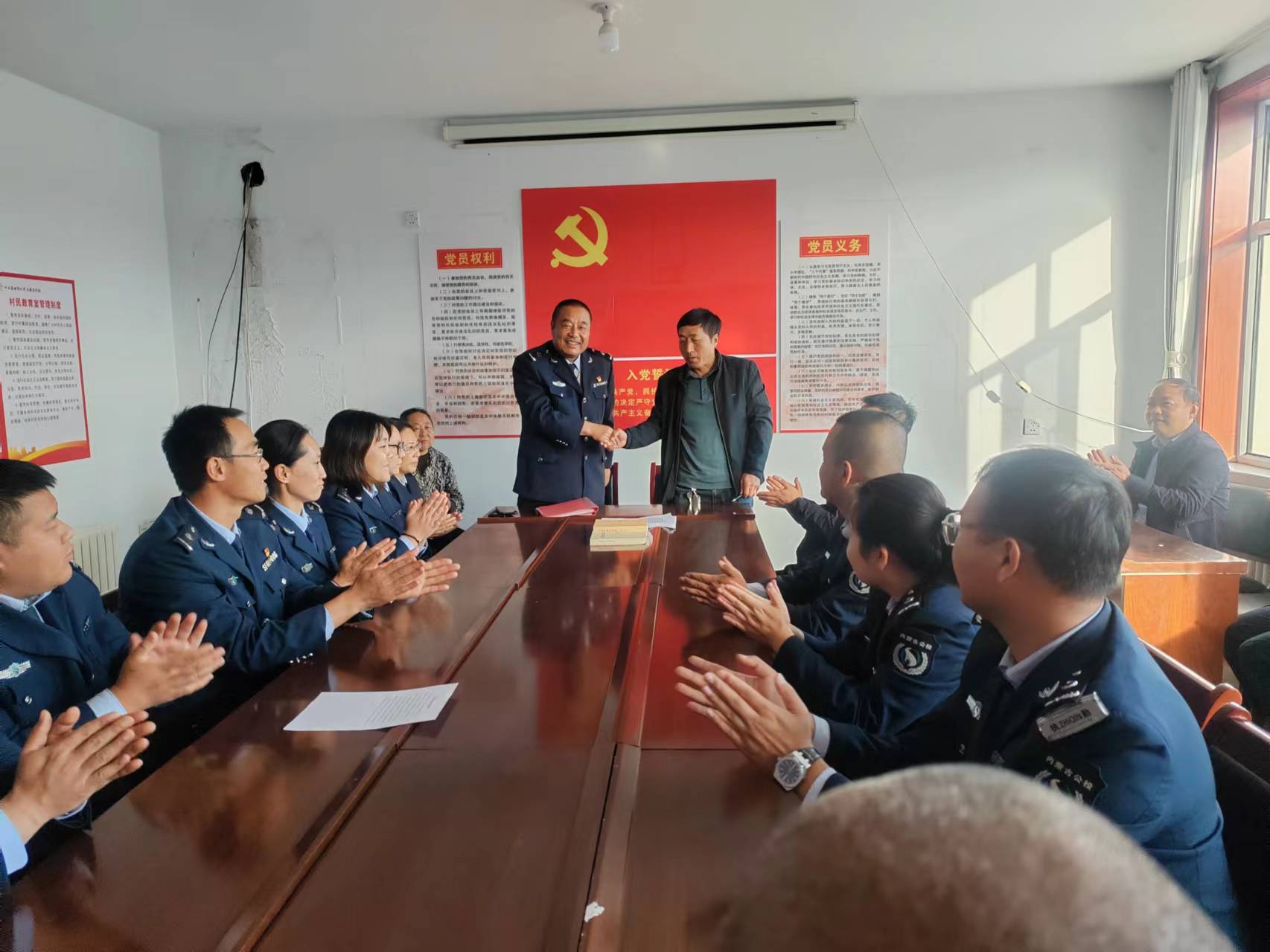 女人与公狍交酡女免费