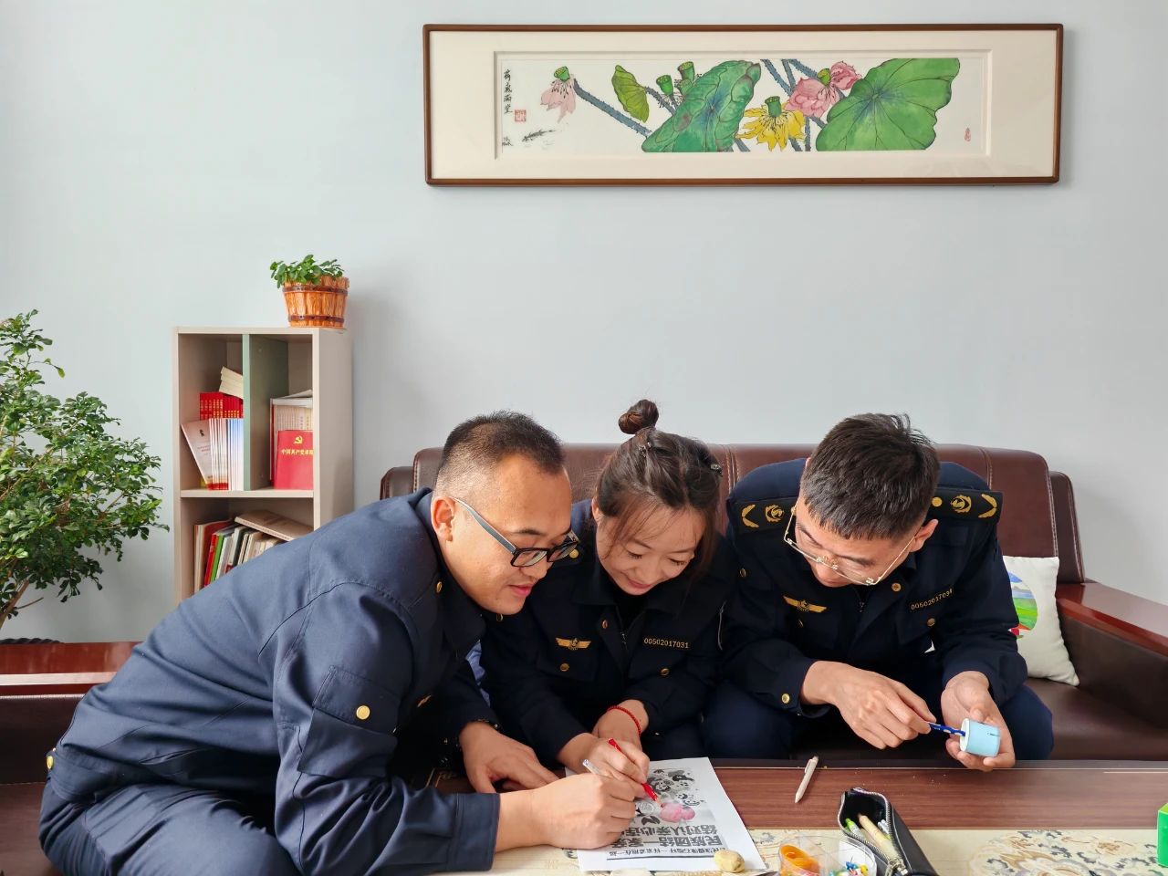 女人与公狍交酡女免费