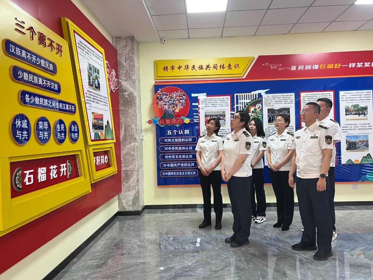 女人与公狍交酡女免费