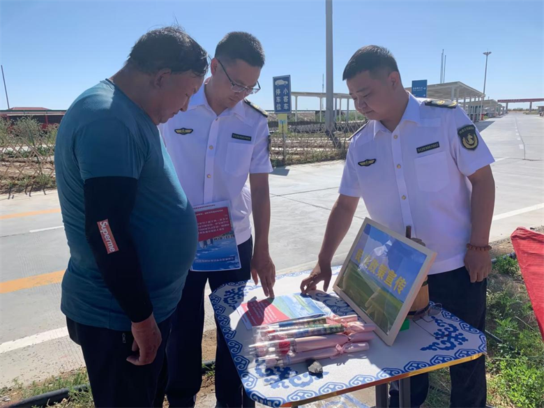 女人与公狍交酡女免费