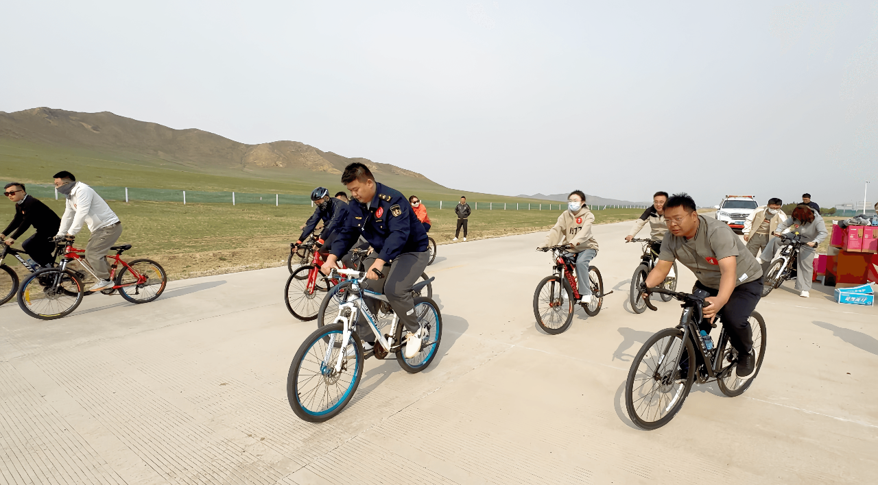 女人与公狍交酡女免费