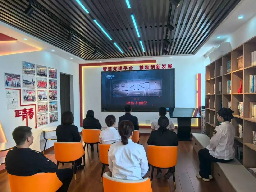 女人与公狍交酡女免费