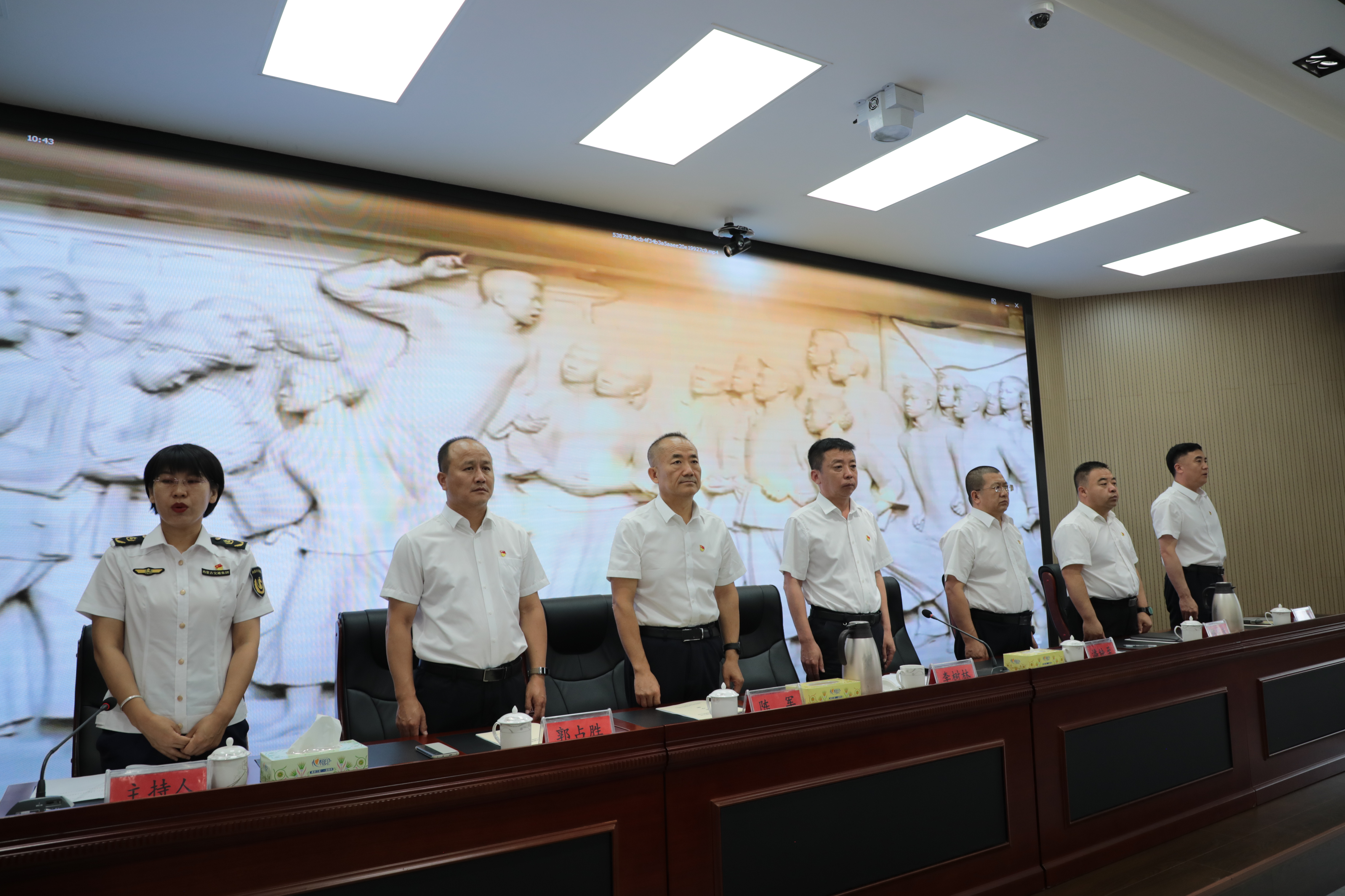 女人与公狍交酡女免费