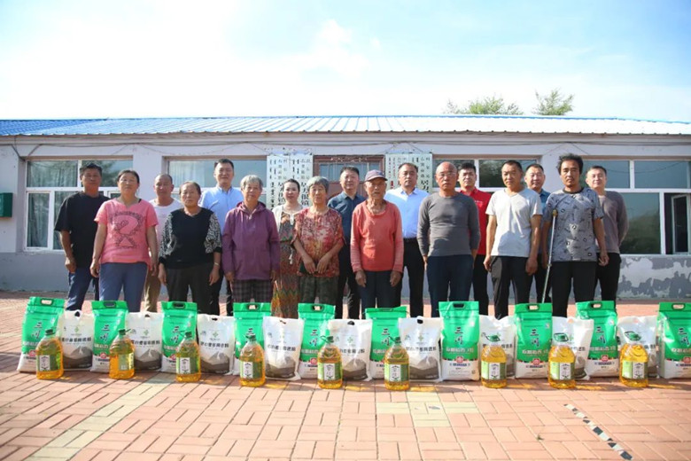 女人与公狍交酡女免费