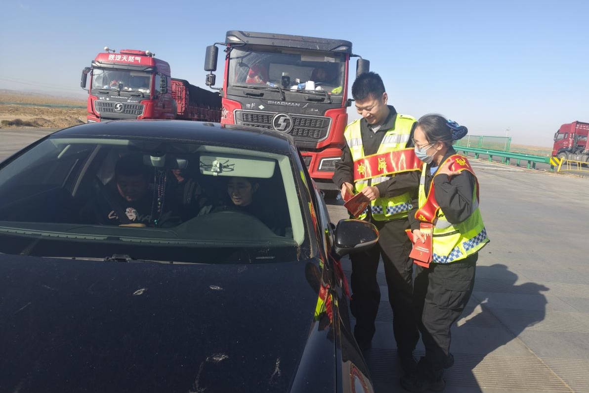 女人与公狍交酡女免费