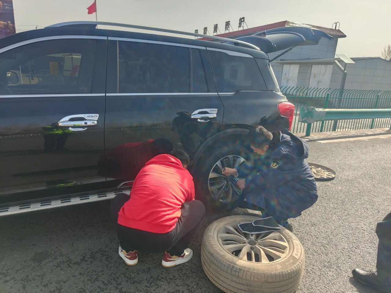 女人与公狍交酡女免费