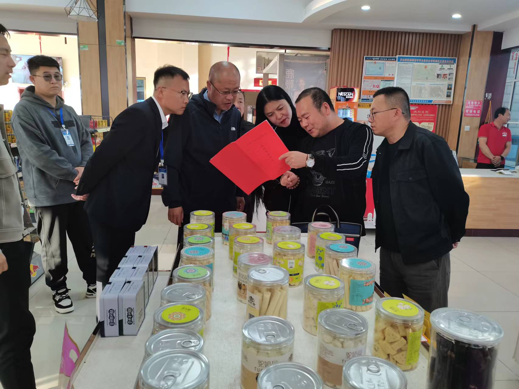 女人与公狍交酡女免费