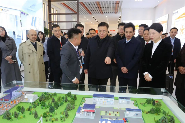 女人与公狍交酡女免费