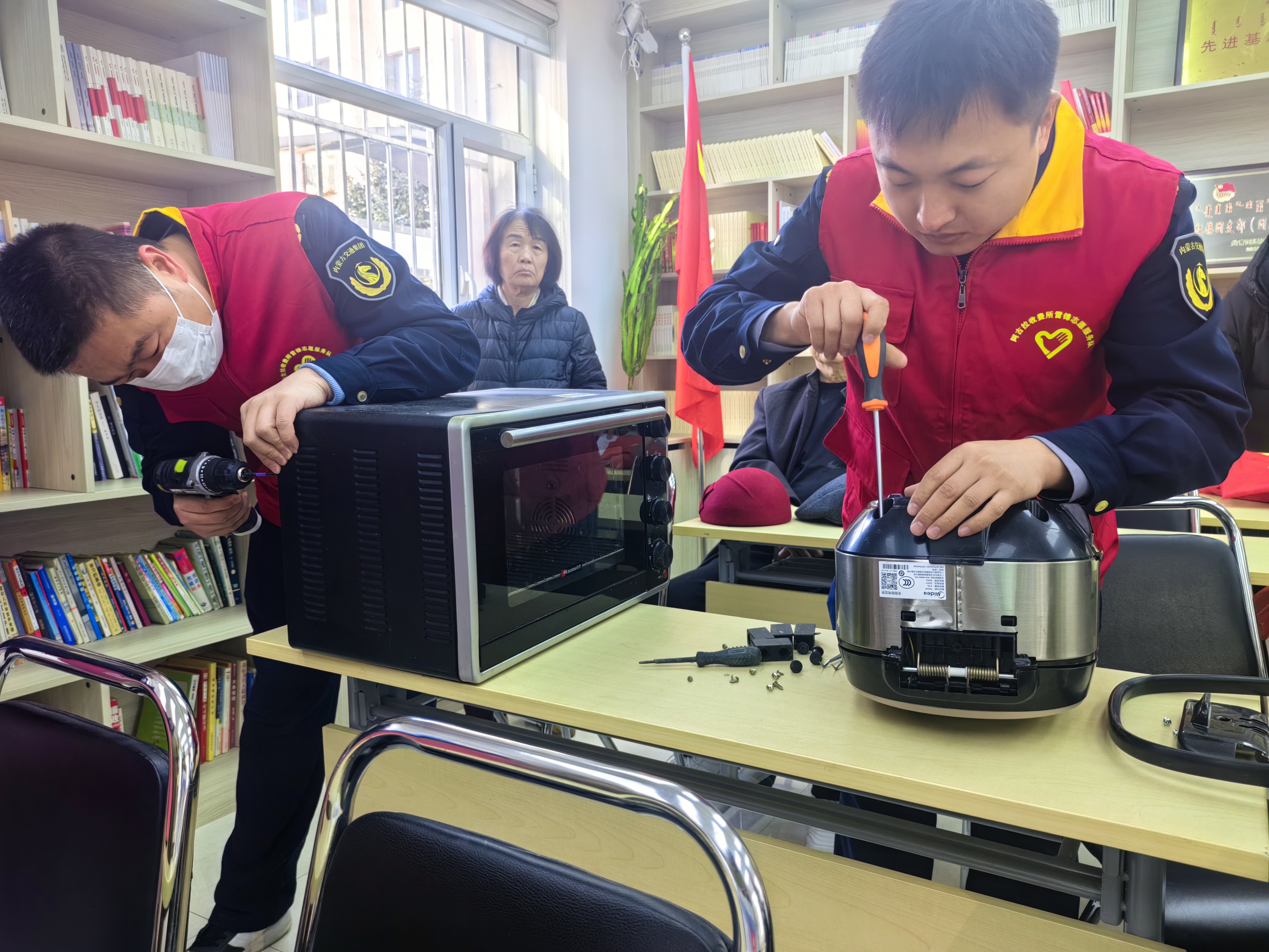 女人与公狍交酡女免费