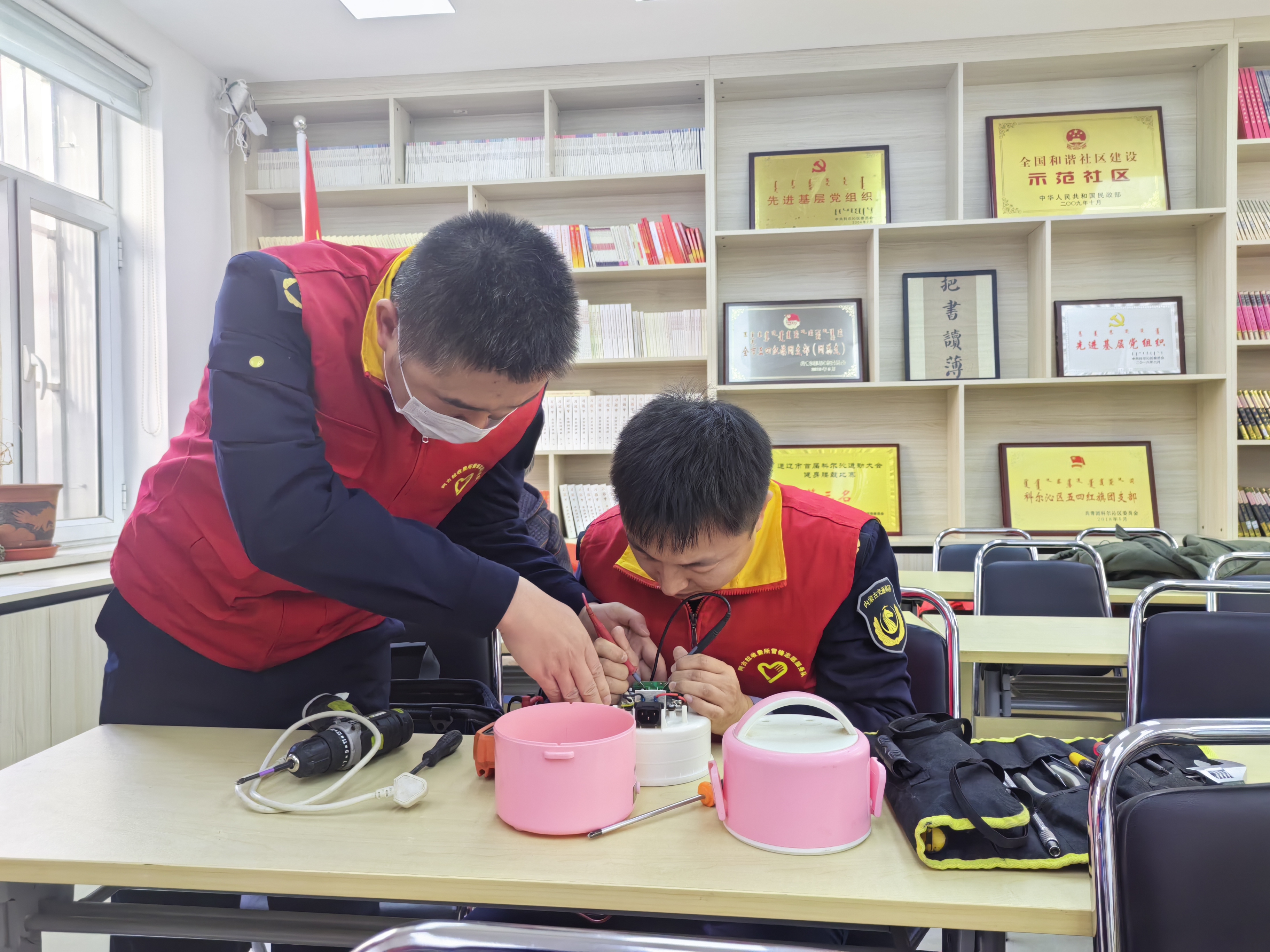 女人与公狍交酡女免费