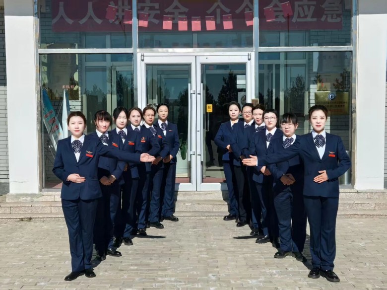 女人与公狍交酡女免费