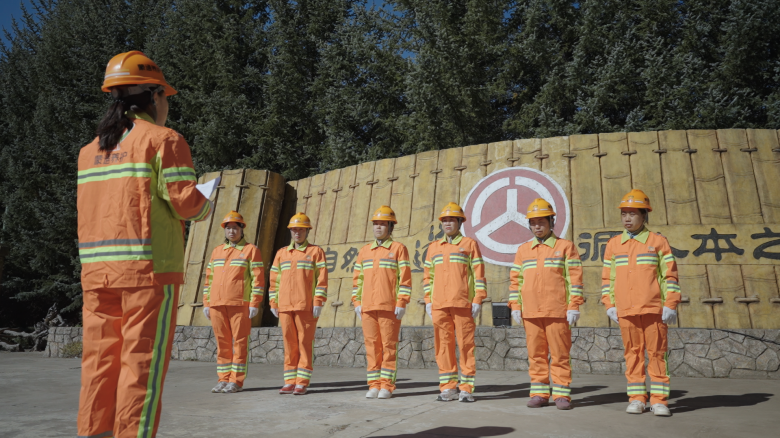 女人与公狍交酡女免费