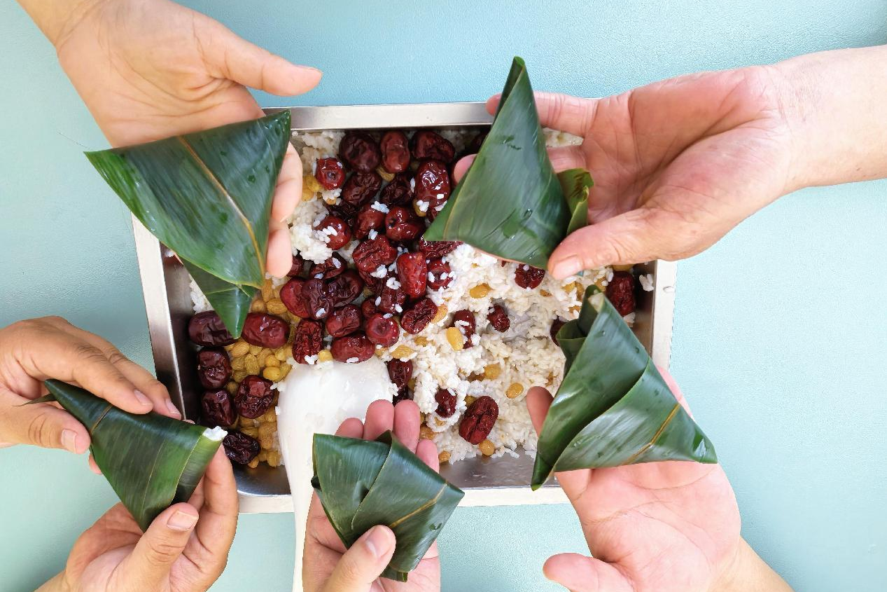 女人与公狍交酡女免费