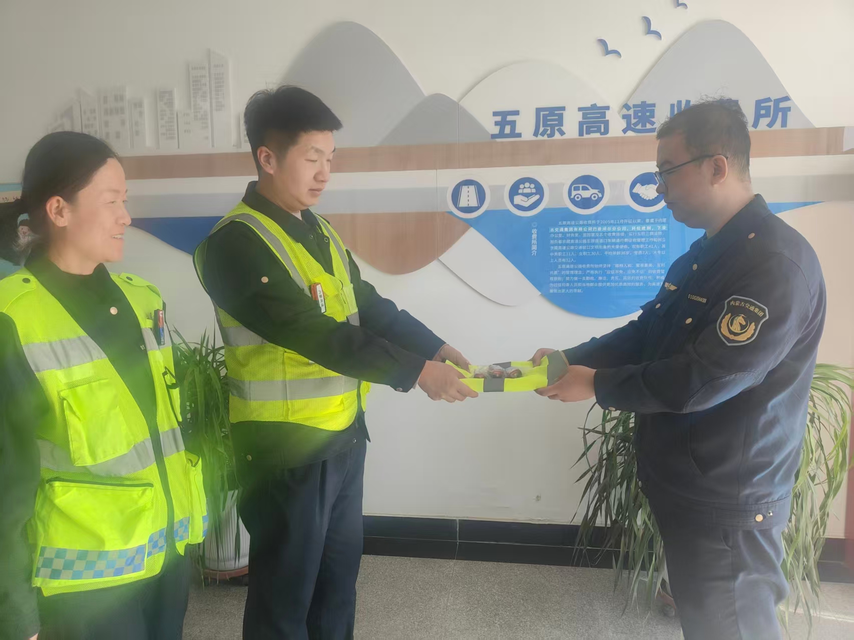 女人与公狍交酡女免费