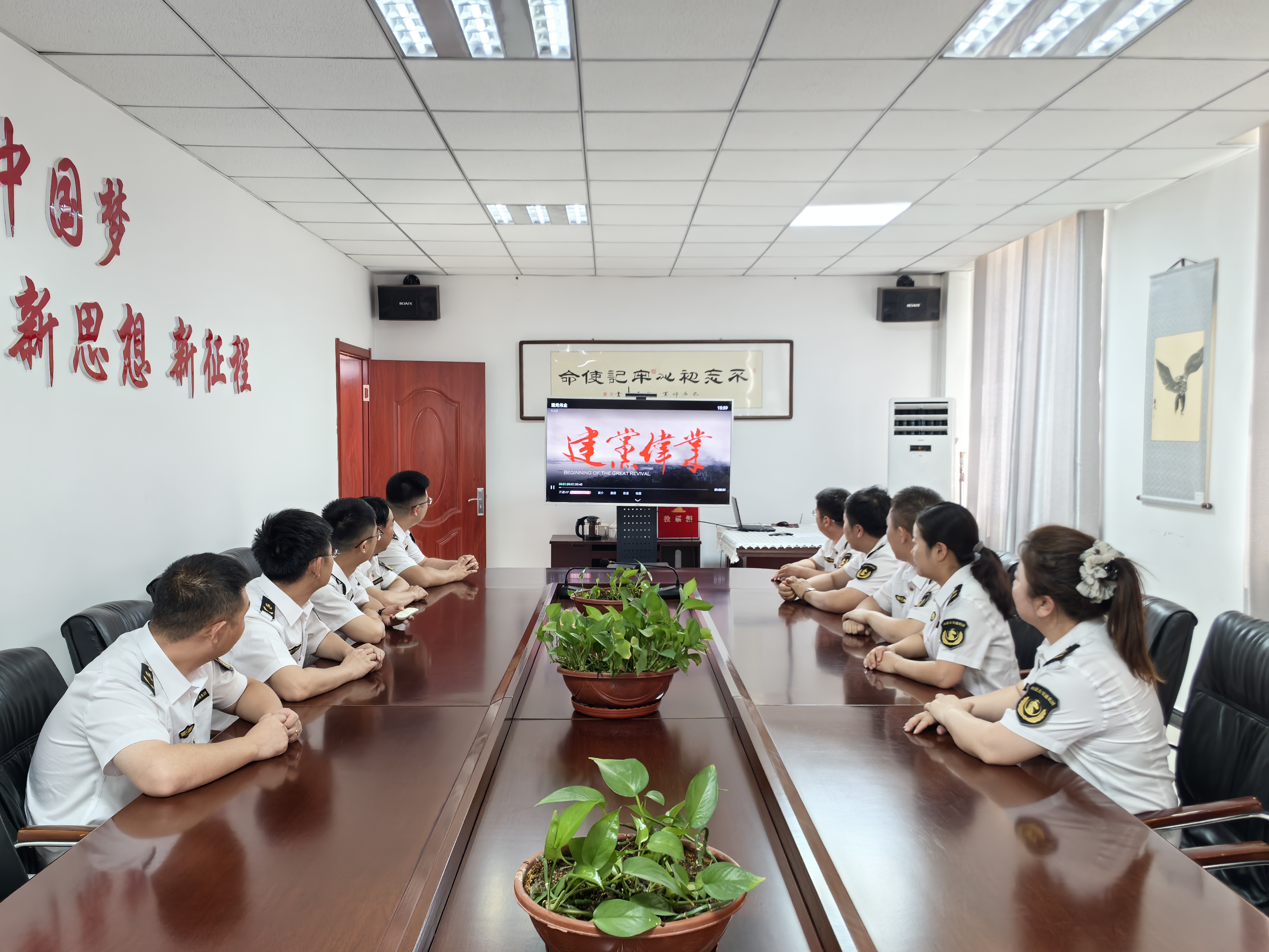 女人与公狍交酡女免费