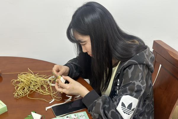 女人与公狍交酡女免费