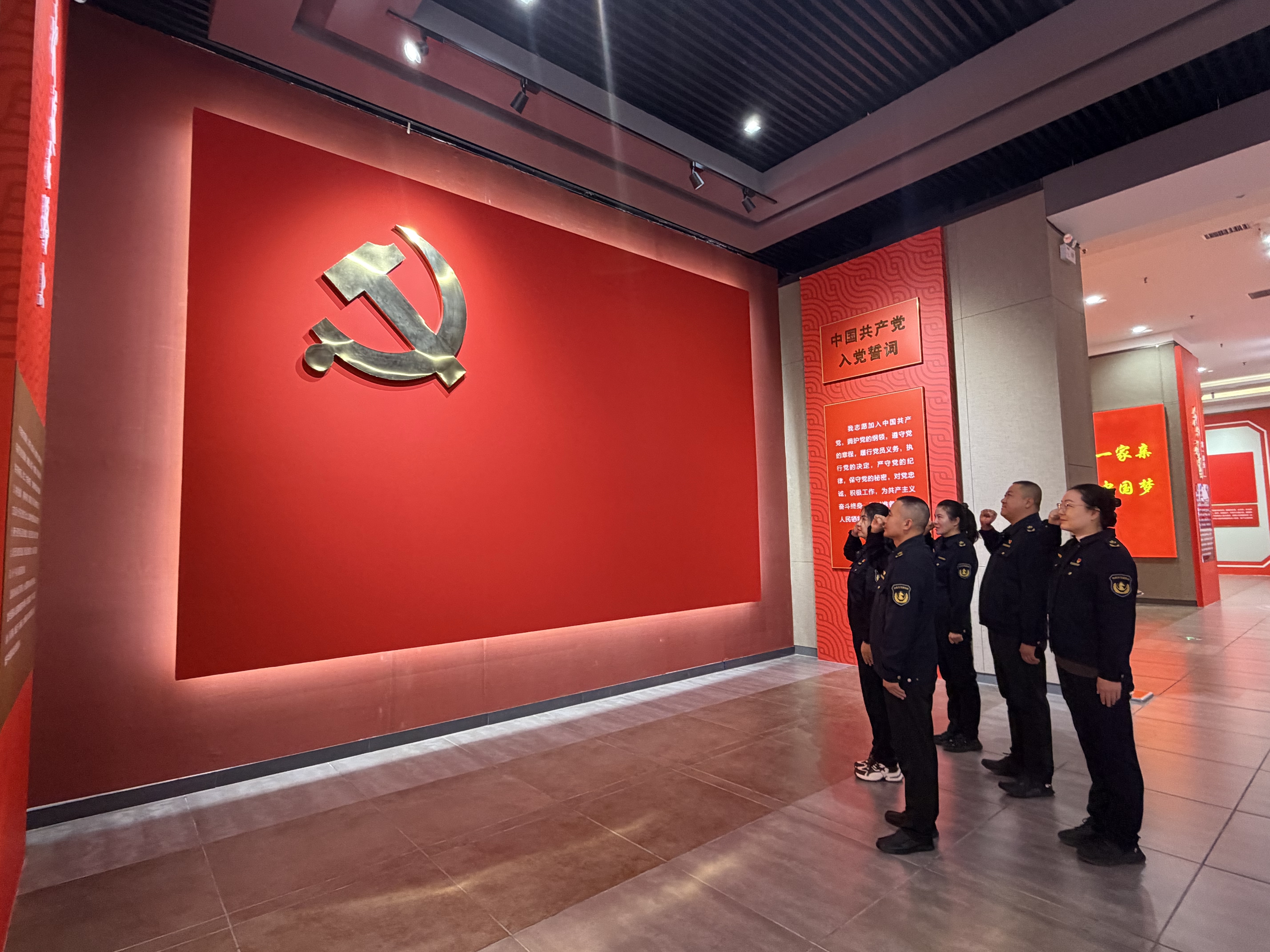 女人与公狍交酡女免费