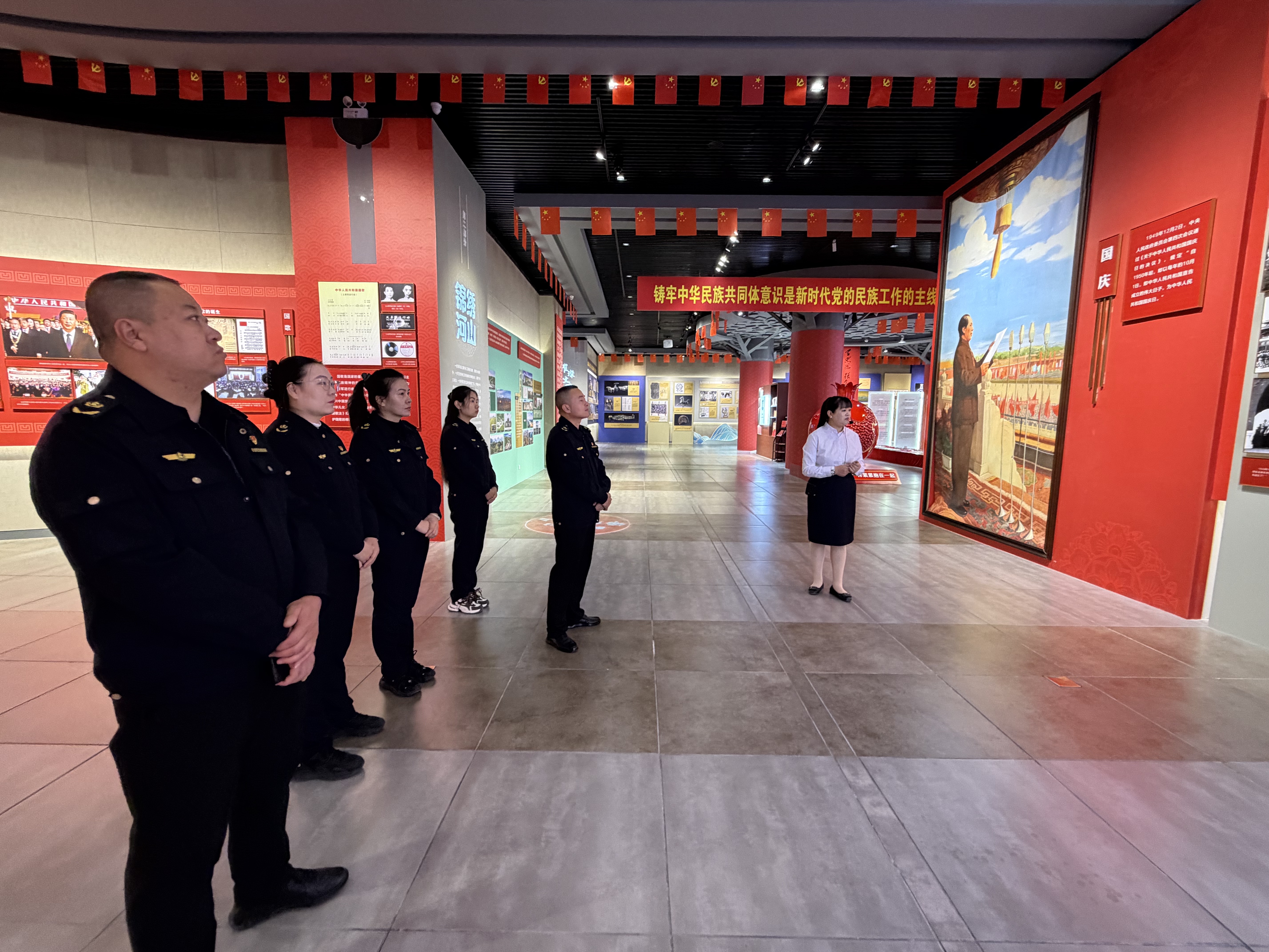 女人与公狍交酡女免费