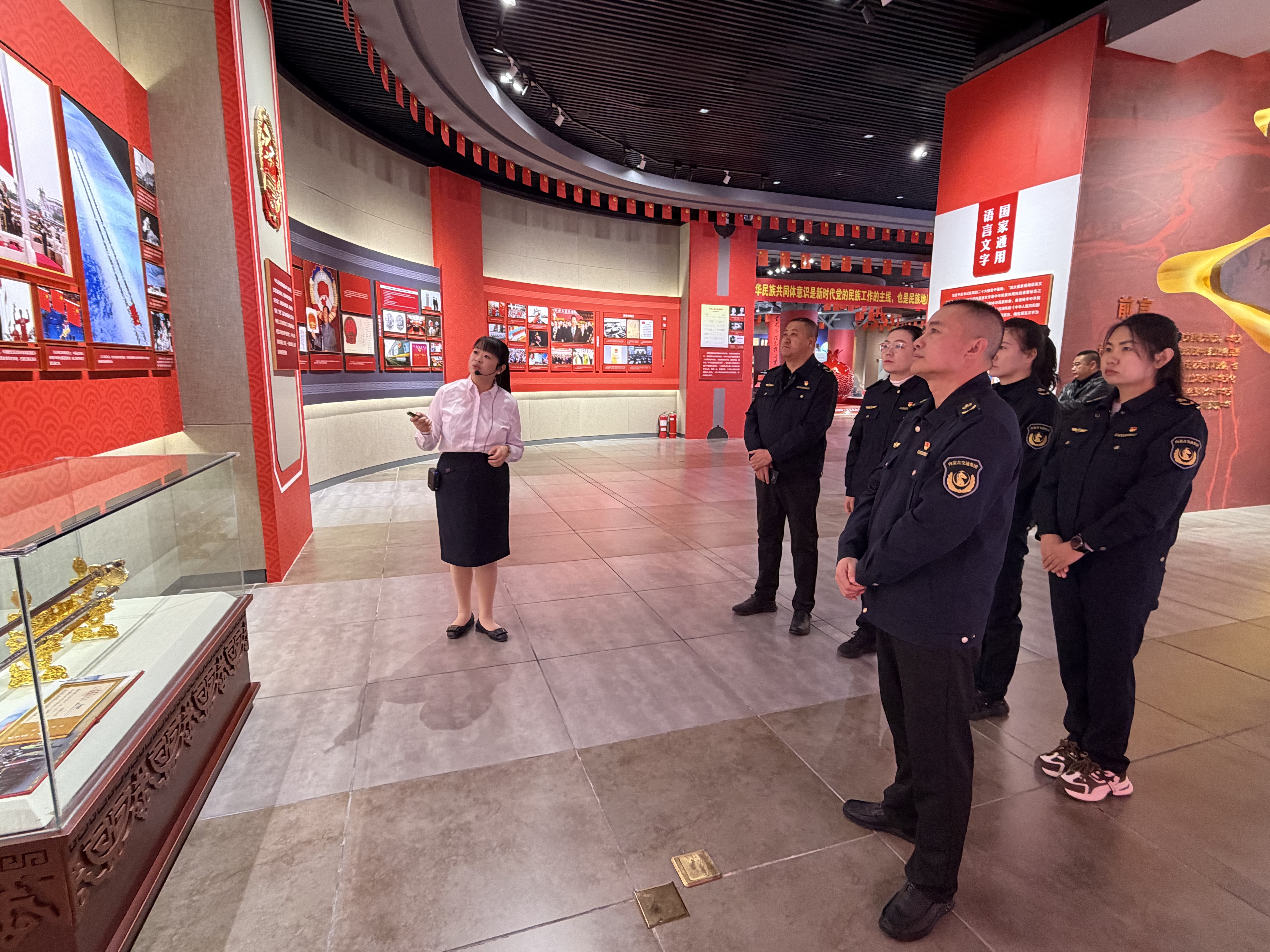 女人与公狍交酡女免费